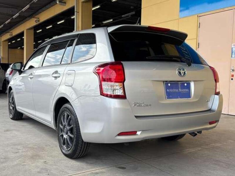 COROLLA FIELDER