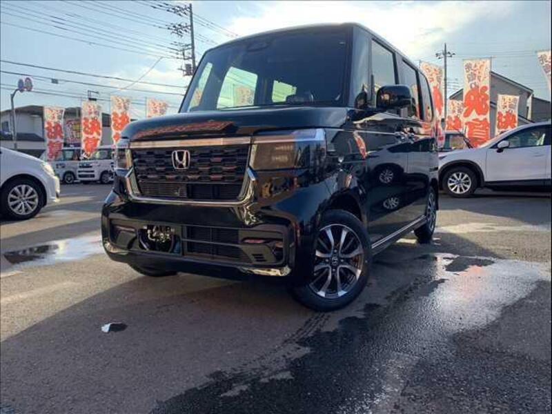 HONDA N BOX CUSTOM
