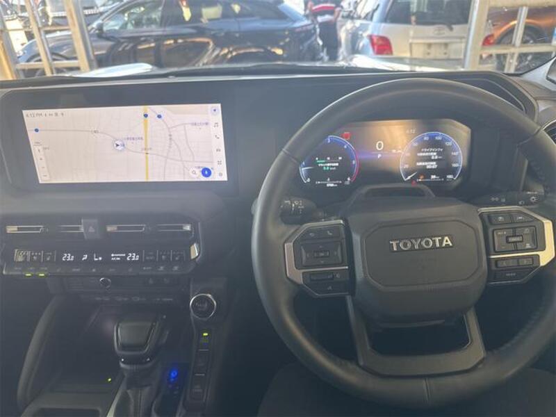 LAND CRUISER 250