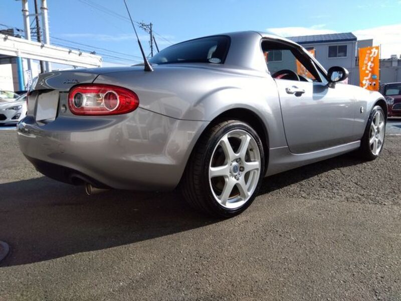 ROADSTER