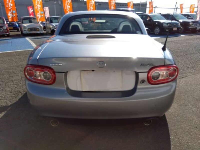 ROADSTER
