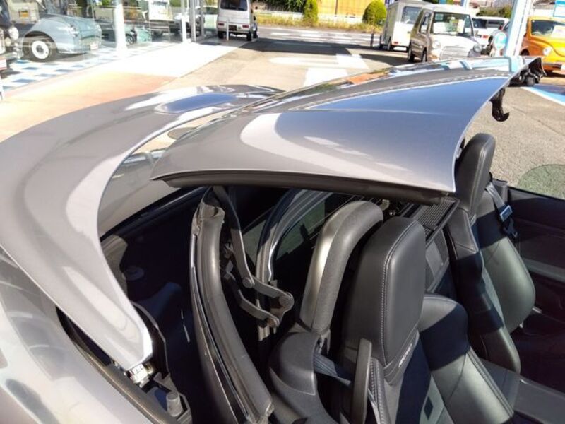 ROADSTER