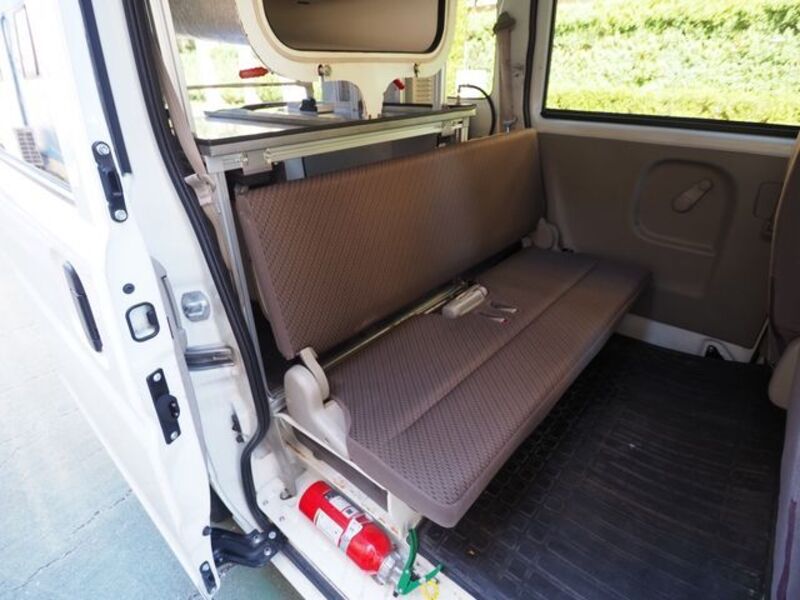 MINICAB VAN