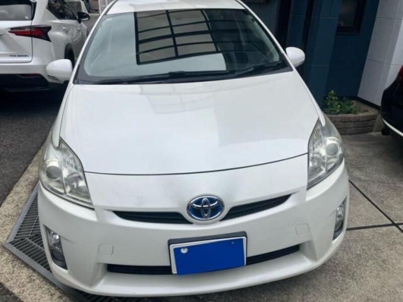 PRIUS-0