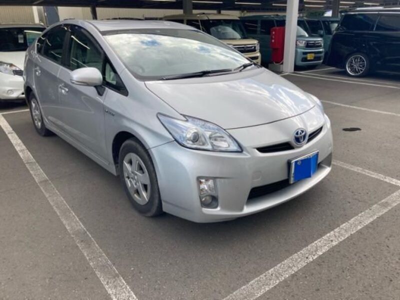 PRIUS-0