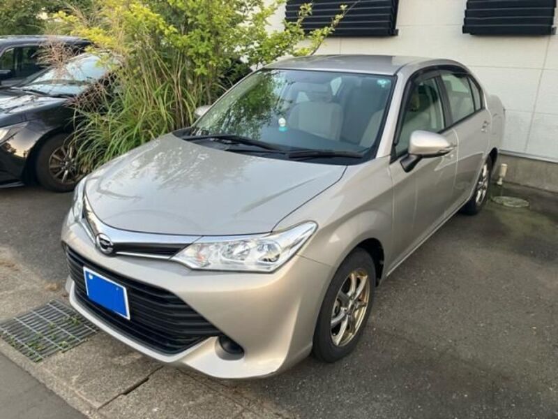 COROLLA AXIO