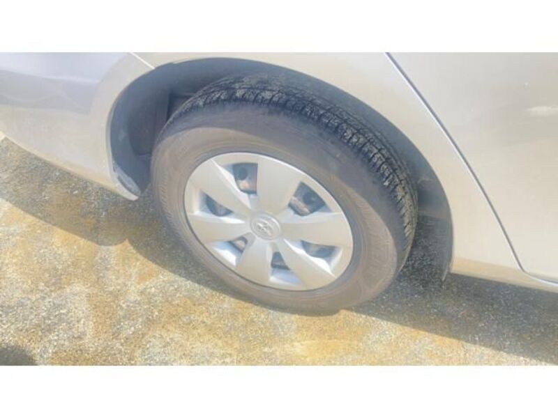COROLLA AXIO