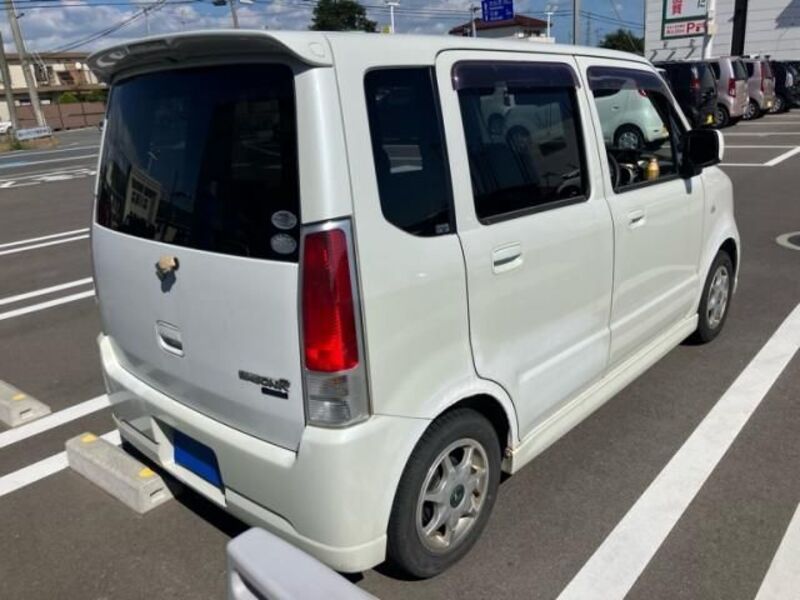 WAGON R