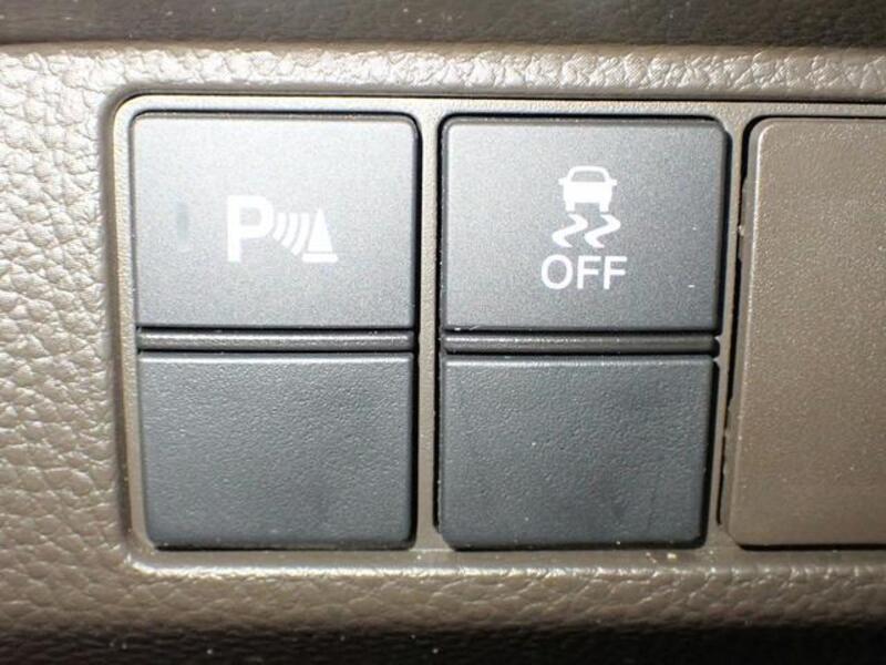 N BOX