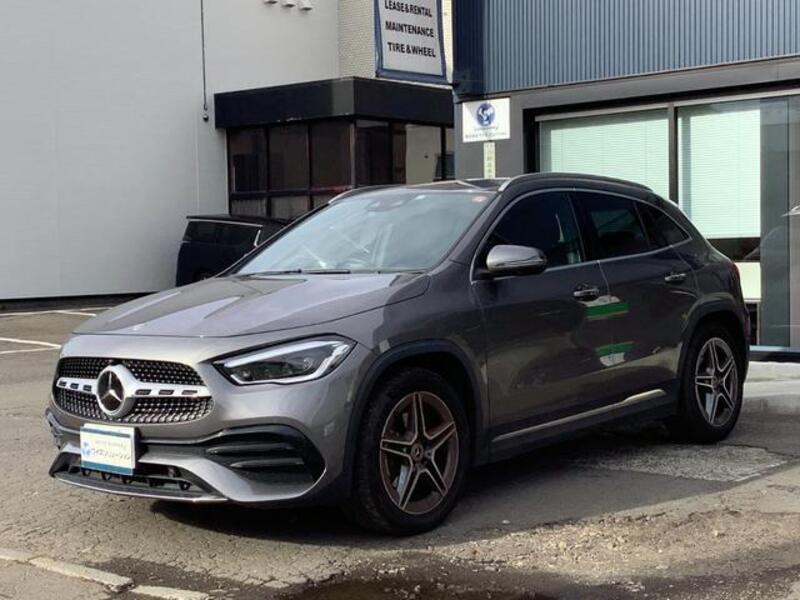 MERCEDES-BENZ GLA CLASS