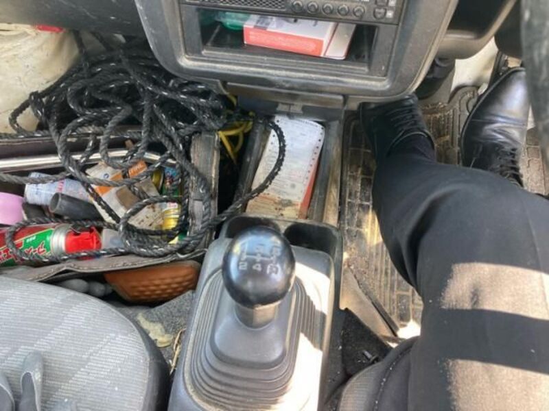 CARRY TRUCK