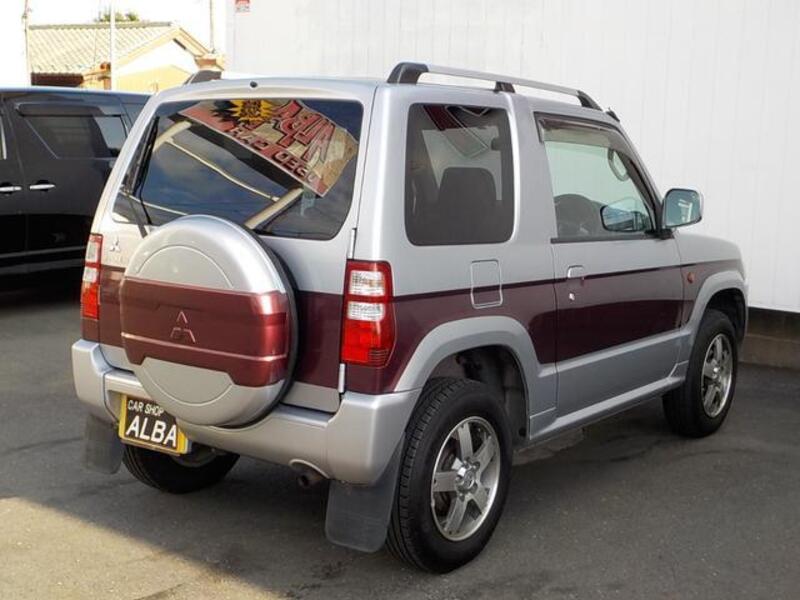PAJERO MINI