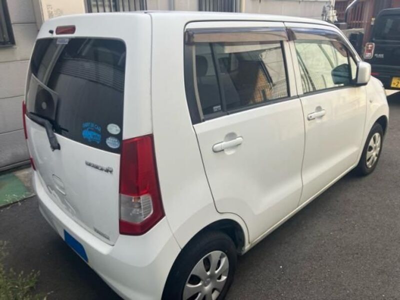 WAGON R