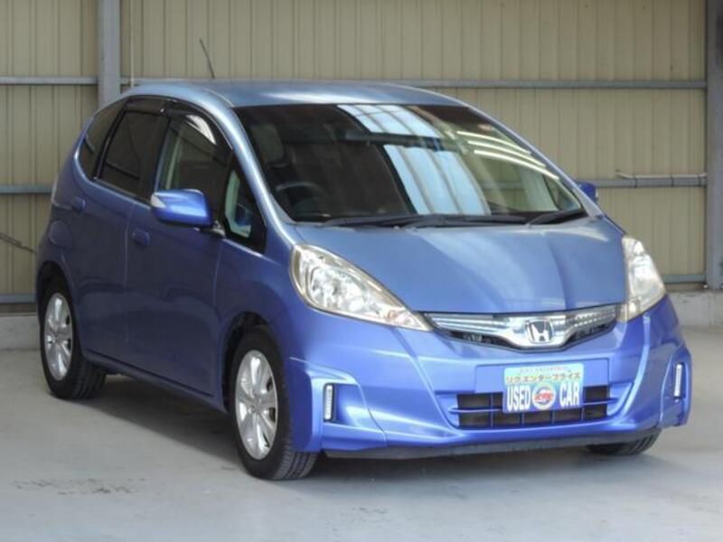 FIT HYBRID