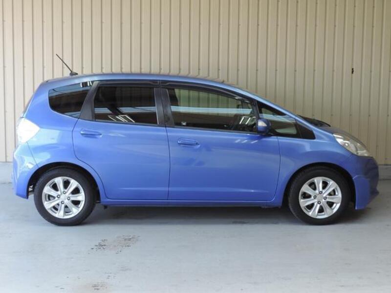 FIT HYBRID