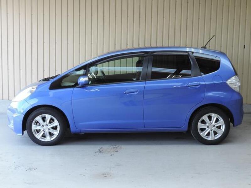 FIT HYBRID