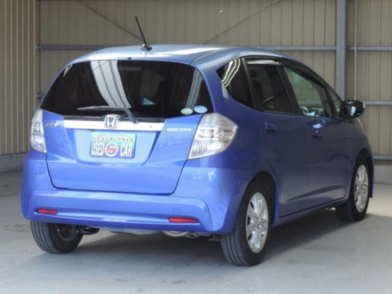 FIT HYBRID