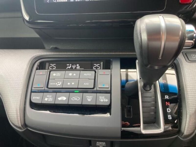 STEPWAGON SPADA