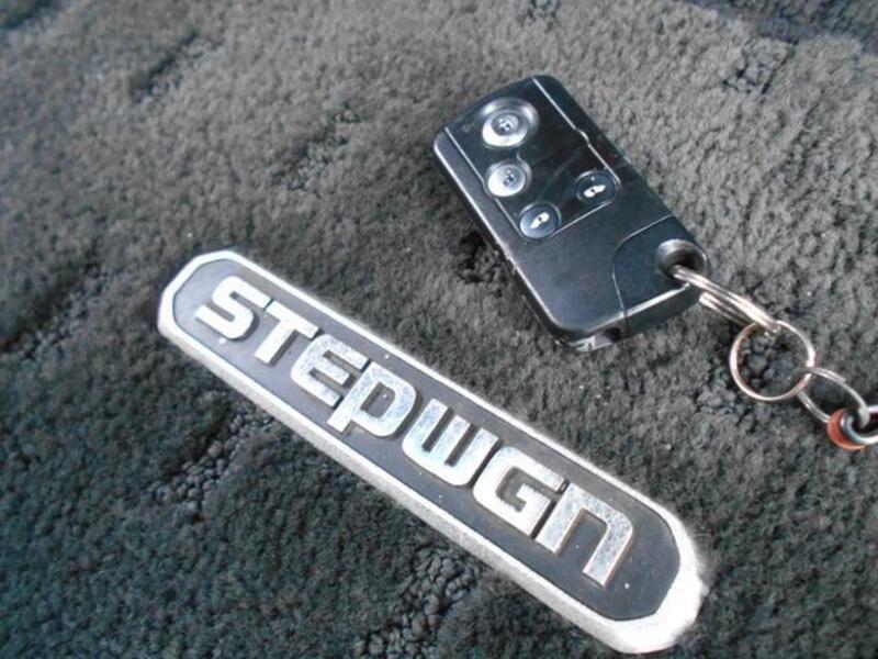 STEPWAGON SPADA