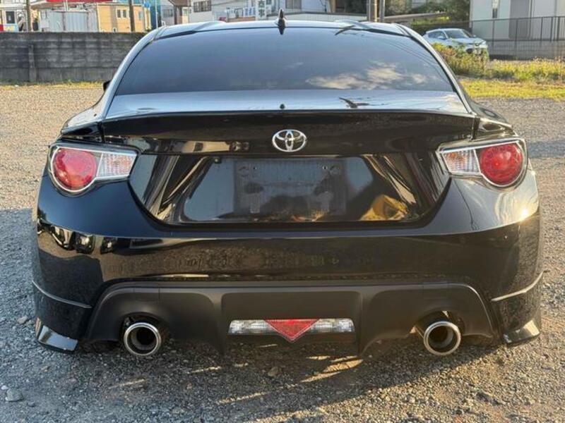 86