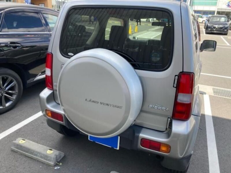 JIMNY SIERRA