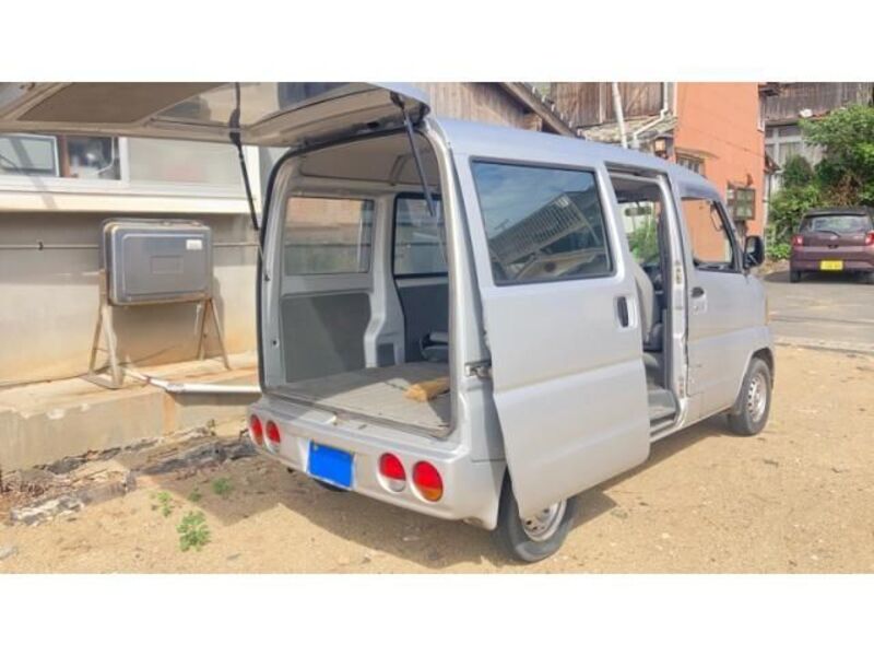 MINICAB VAN
