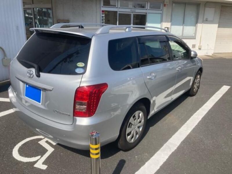 COROLLA FIELDER