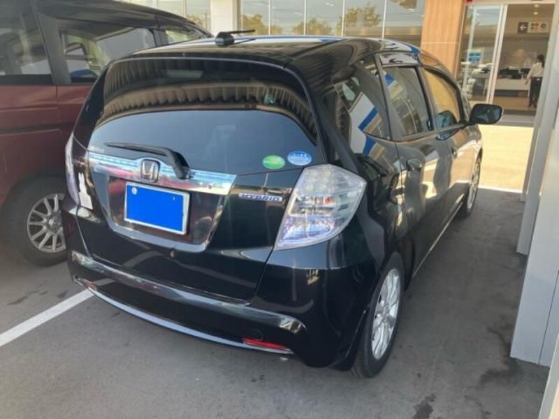 FIT HYBRID