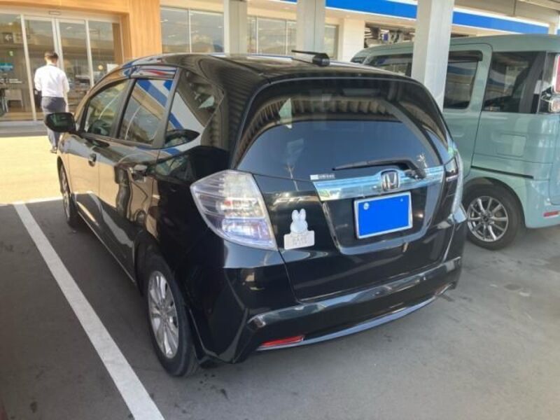 FIT HYBRID