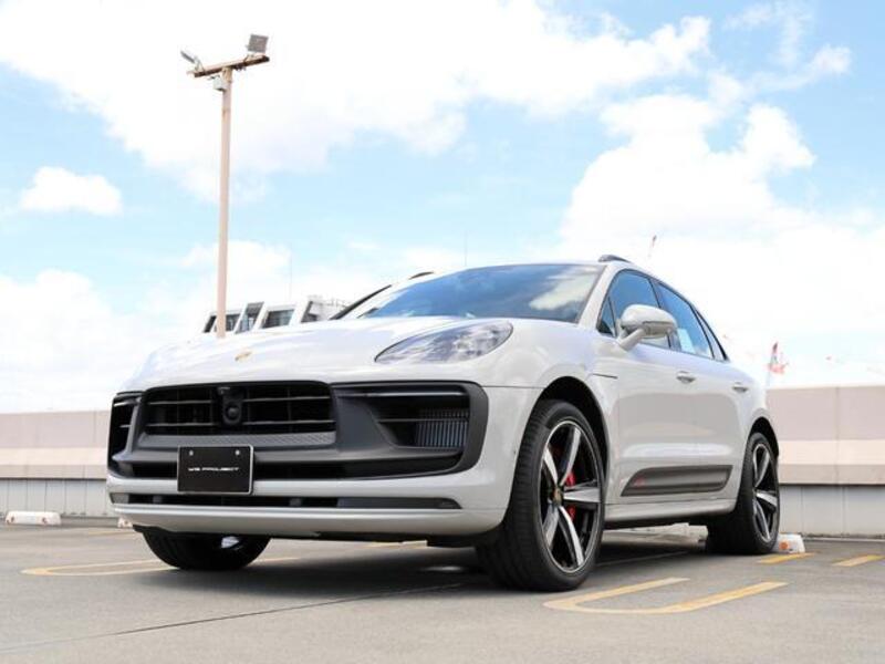 MACAN