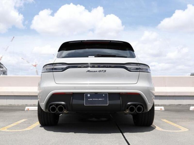 MACAN