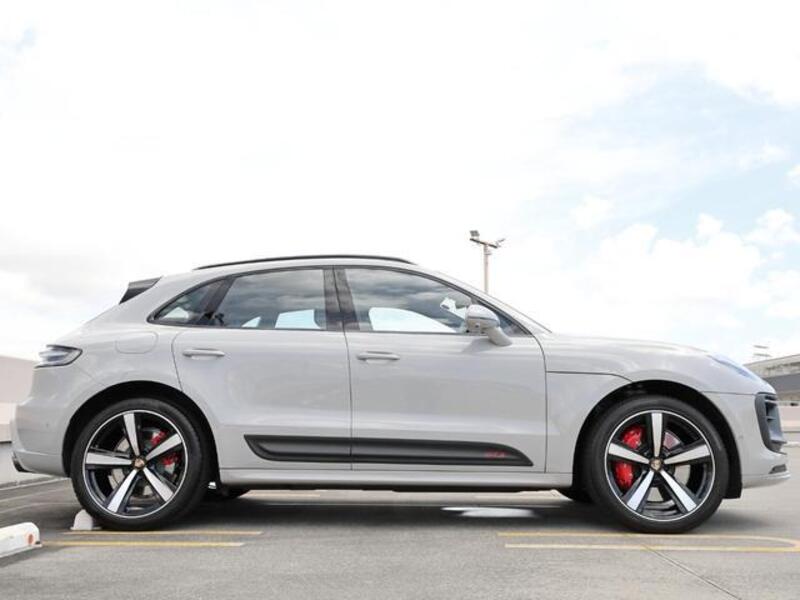 MACAN
