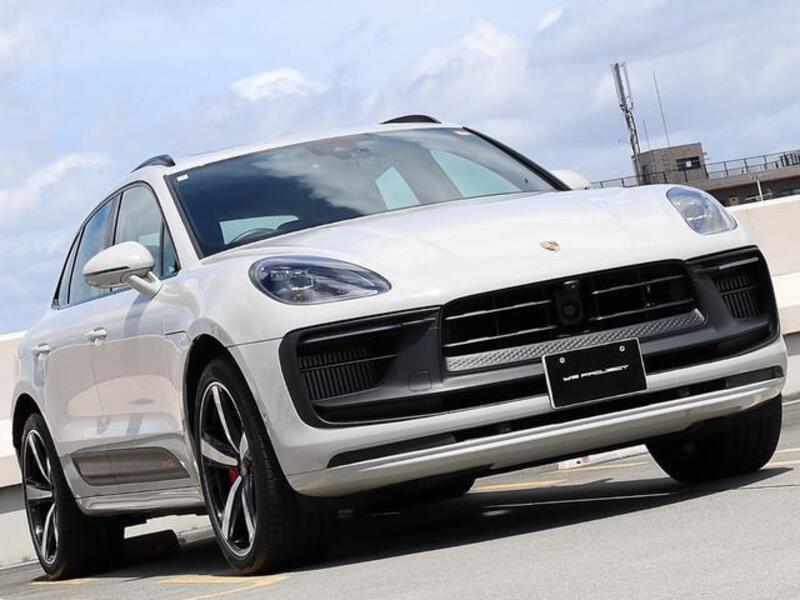MACAN
