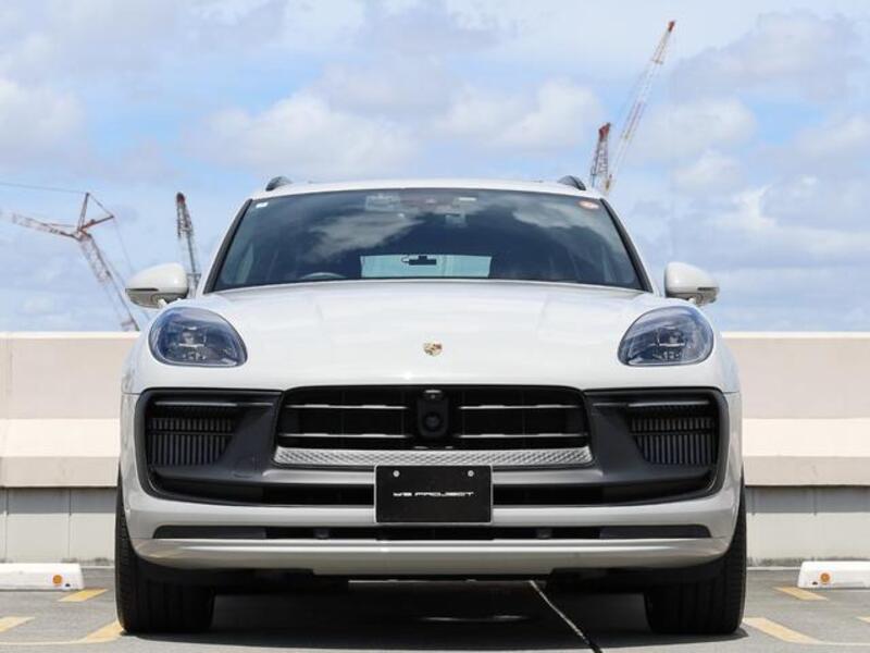 MACAN