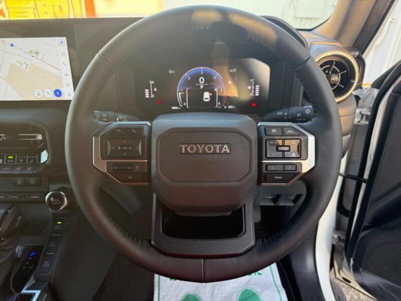 LAND CRUISER 250