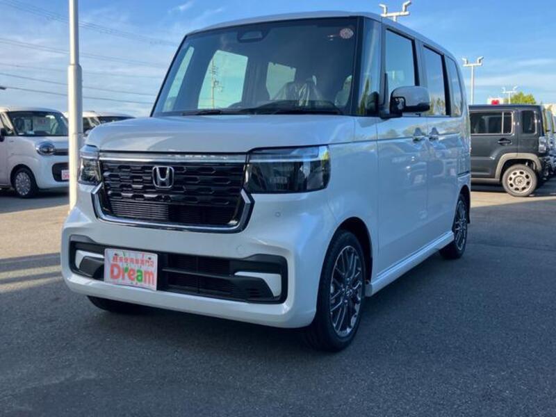 N BOX CUSTOM