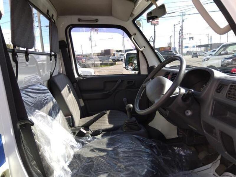 CARRY TRUCK
