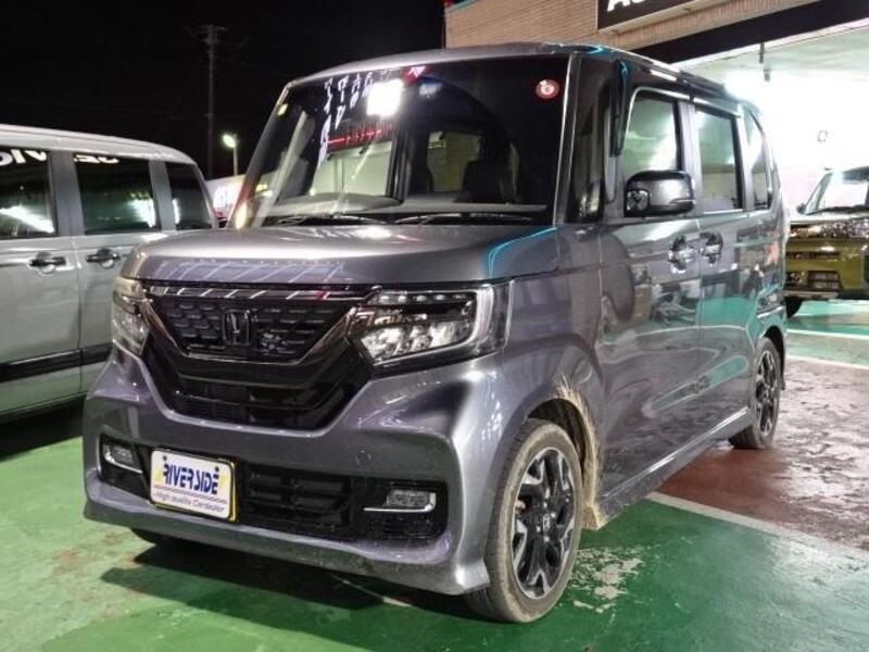 HONDA N BOX CUSTOM