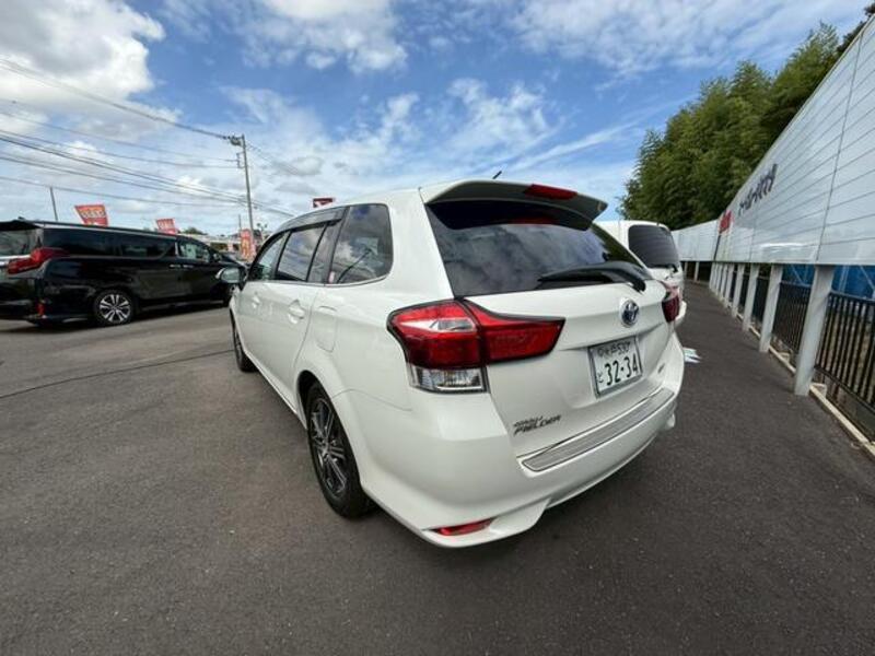 COROLLA FIELDER