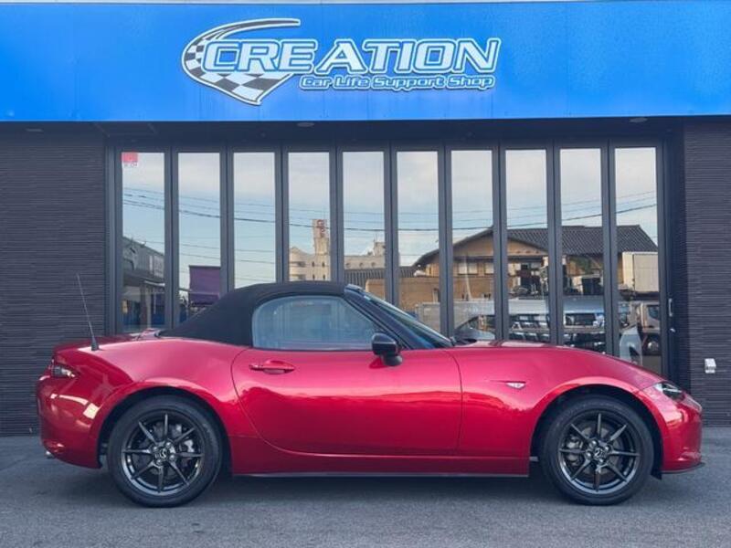 ROADSTER