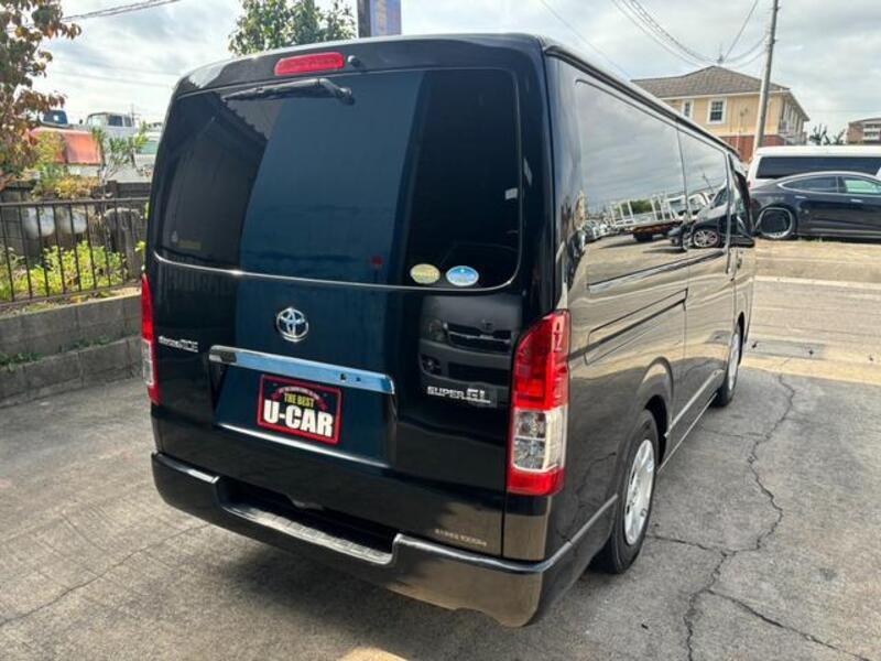 HIACE VAN