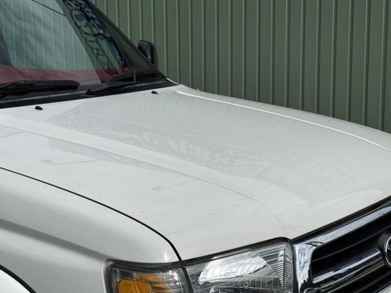 HILUX SURF