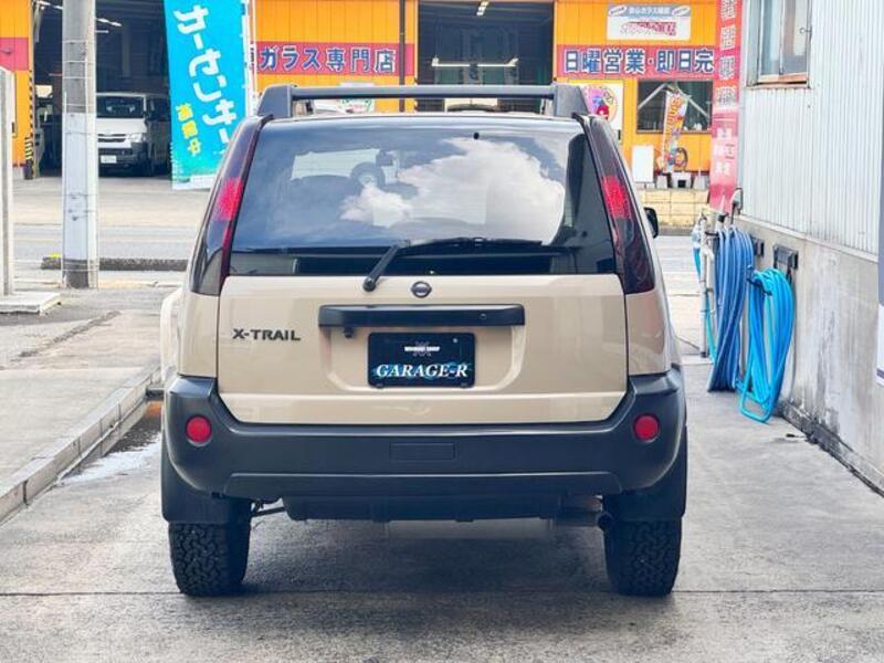 X-TRAIL
