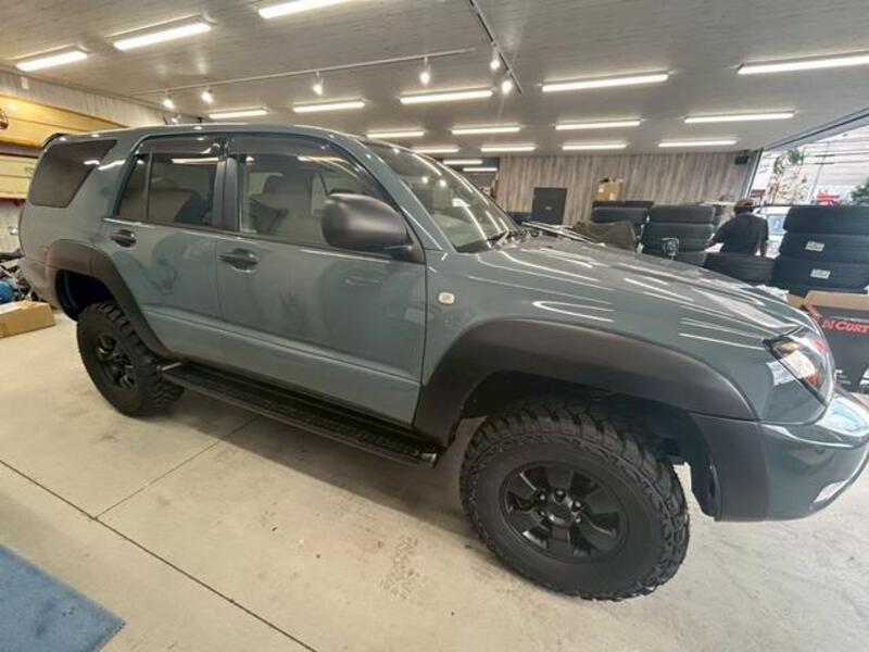 HILUX SURF