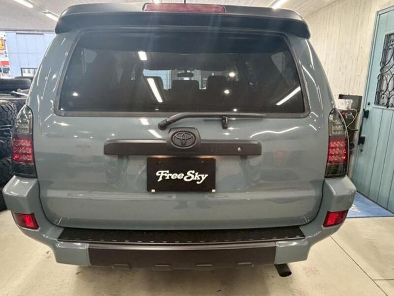 HILUX SURF