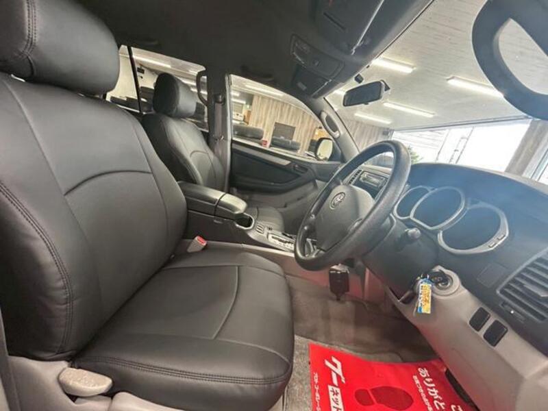 HILUX SURF