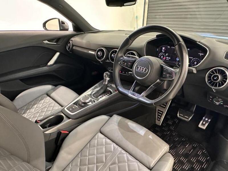 TTS COUPE