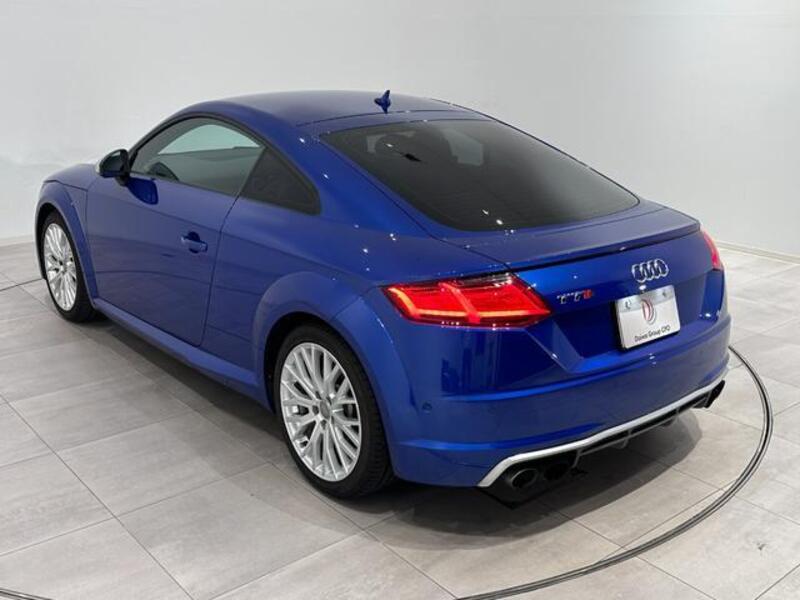TTS COUPE