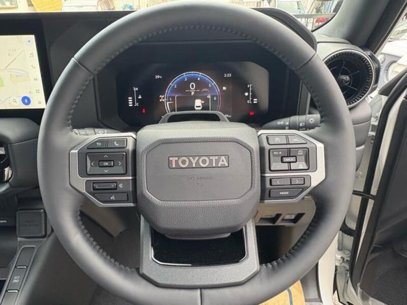 LAND CRUISER 250