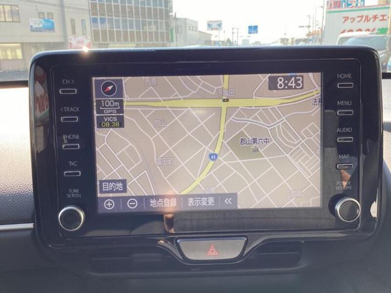 YARIS CROSS